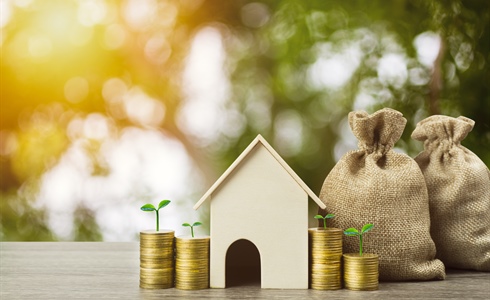 Home Equity Loan vs. HELOC: Which is the Right Fit for You?